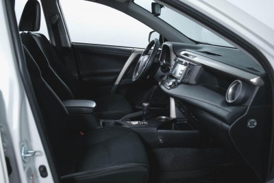 Toyota RAV4 2.0 CVT (146 л. с.)
