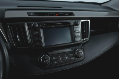 Toyota RAV4 2.0 CVT (146 л. с.)