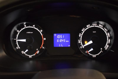 LADA Priora 1.6 MT (87 л. с.) Standard