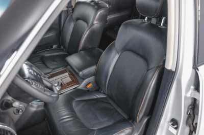 Nissan Patrol 5.6 AT 4WD (405 л. с.)