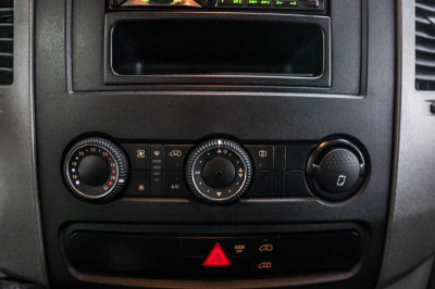 Mercedes-Benz Sprinter 315 CDI MT L4H3 (150 л. с.)