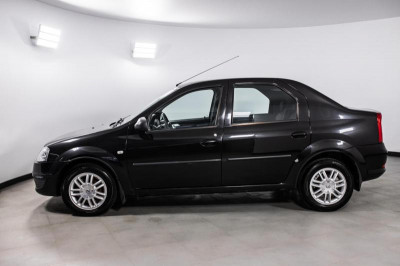 Renault Logan 1.6 MT (84 л. с.)