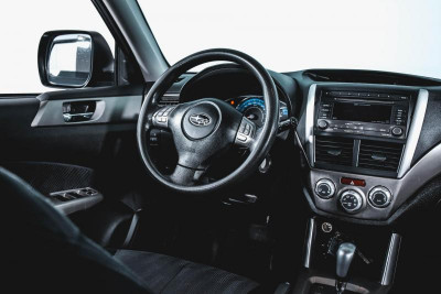 Subaru Forester 2.0 AT (150 л.с.) 4WD