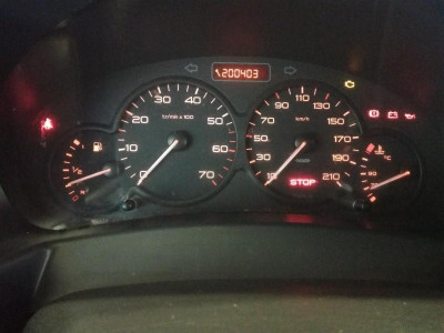 Peugeot Partner 1.4 MT (75 л. с.)