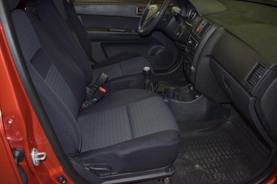 Hyundai Getz 1.4 MT (95 л. с.)