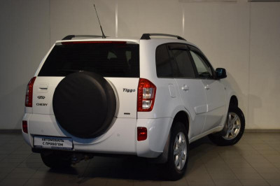 Chery Tiggo 1.6 MT (126 л. с.)