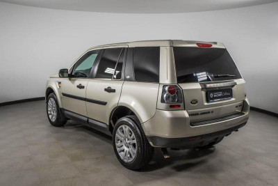 Land Rover Freelander 2.2 TD AT (160 л. с.)