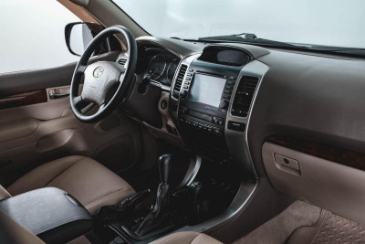 Toyota Land Cruiser Prado 4.0 AT (249 л.с.) 4WD
