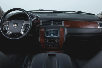 Chevrolet Tahoe 5.3 AT (325 л. с.)