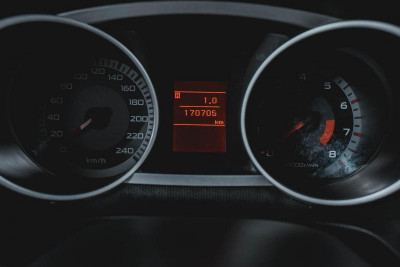 Mitsubishi Outlander 2.4 CVT 4WD (170 л. с.)