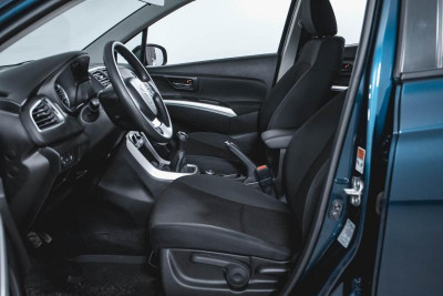 Suzuki SX4 1.6 MT 4WD (117 л. с.) GL