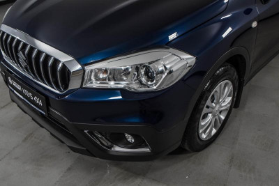 Suzuki SX4 1.6 MT 4WD (117 л. с.) GL