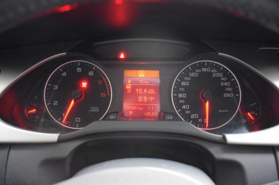 Audi A4 1.8 TFSI multitronic (120 л. с.)