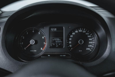 Volkswagen Polo 1.2 MT (70 л. с.)