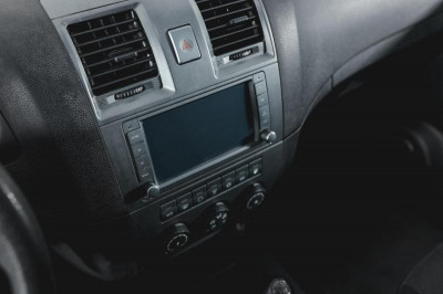 УАЗ Patriot 2.7 MT 4WD (128 л. с.)