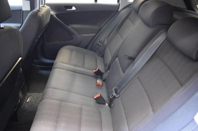Volkswagen Tiguan 1.4 TSI BlueMotion DSG (150 л. с.)