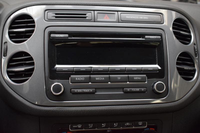 Volkswagen Tiguan 1.4 MT (150 л.с.) 4WD Avenue