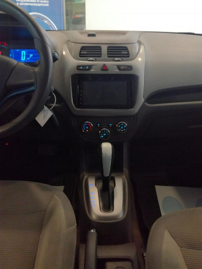 Chevrolet Cobalt 1.5 AT (105 л. с.)