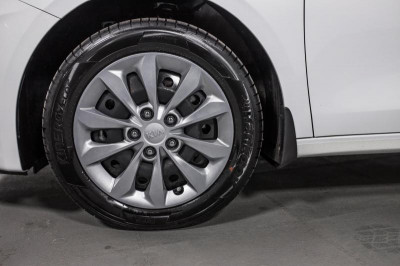 Kia Ceed 1.4 T-GDI DCT (140 л.с.)