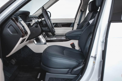 Land Rover Range Rover 3.0d AT (248 л.с.) 4WD Vogue
