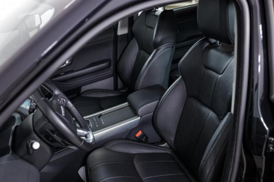 Land Rover Range Rover Evoque 2.0 TD4 AT AWD (150 л. с.) SE