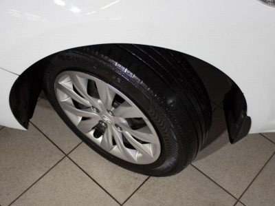 Hyundai Solaris 1.4 AT (100 л.с.)