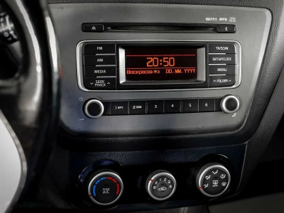 Kia Rio 1.4 AT (107 л. с.)
