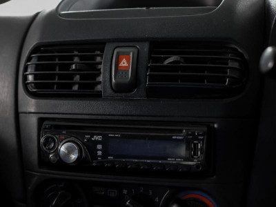 Mazda Familia 1.5 AT (110 л.с.)