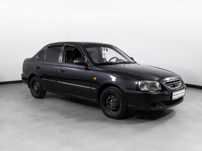 Hyundai Accent 1.5 MT (102 л. с.)