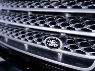 Land Rover Range Rover 5.0 V8 Supercharged AT AWD (510 л. с.)