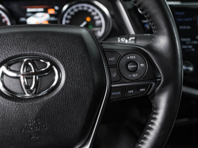 Toyota Camry 2.5 AT (181 л. с.)
