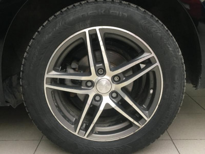 Volkswagen Jetta 1.4 TSI DSG (122 л. с.)