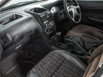 Nissan AD 1.3 AT (87 л.с.)