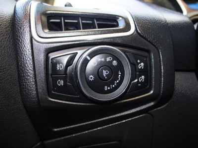 Ford Focus 1.6 PowerShift (105 л. с.)