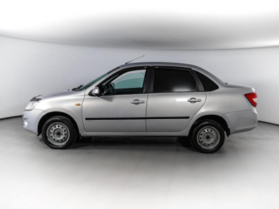 LADA Granta седан 1.6 AT 16кл (98 л. с.)
