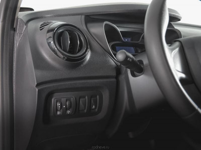 Renault Kaptur 1.6 X-tronic (114 л. с.)