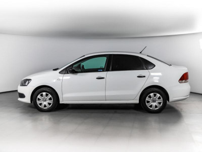 Volkswagen Polo 1.6 MT (85 л. с.)