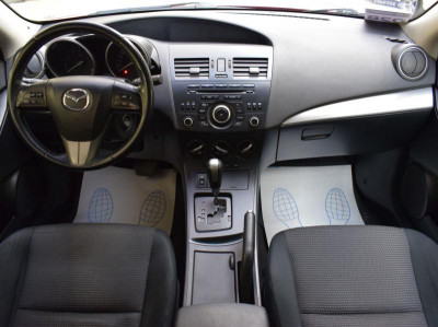 Mazda 3 1.6 MT (105 л. с.)