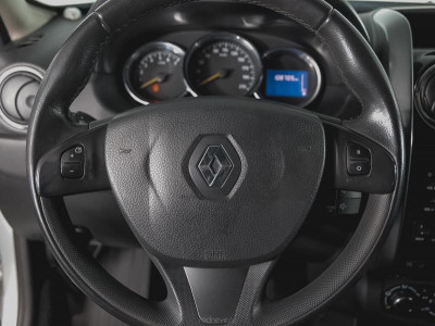 Renault Duster 2.0 AT 4x4 (143 л. с.)