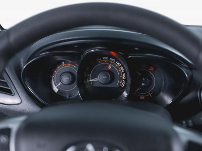 LADA Vesta SW 1.6 MT (106 л.с.)
