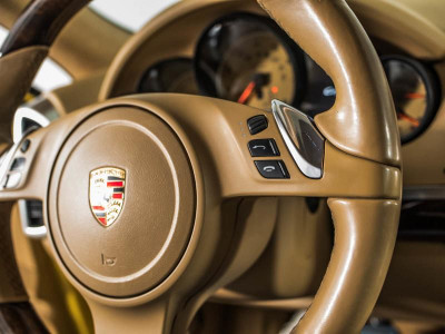 Porsche Cayenne S 4.8 Tiptronic AWD (400 л. с.)
