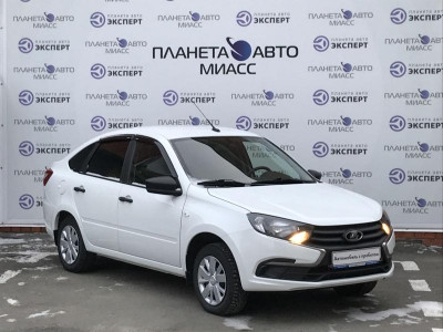 LADA Новая Granta хетчбэк 1.6 MT 8кл (87 л. с.)