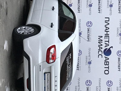 LADA Новая Granta хетчбэк 1.6 MT 8кл (87 л. с.)