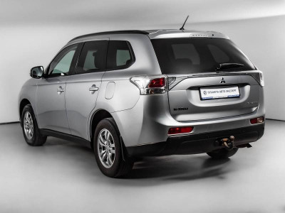 Mitsubishi Outlander 2.4 CVT 4WD (167 л. с.)