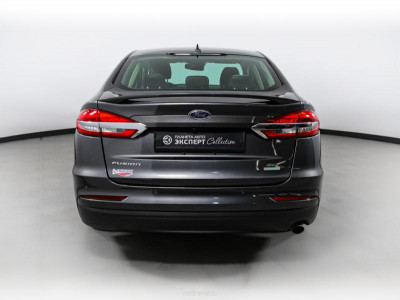 Ford Mondeo 2.0 EcoBoost AT (199 л. с.)