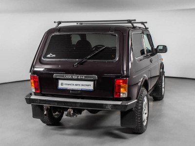 LADA 4x4 3 дв. 1.7 MT 8 кл. (Евро-4) (83 л. с.)