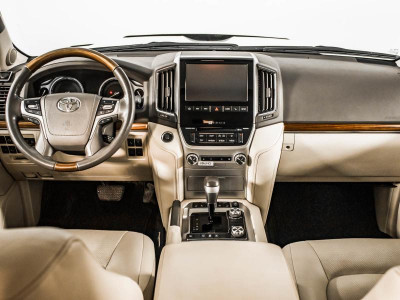 Toyota Land Cruiser 4.5 TD AT (249 л. с.)