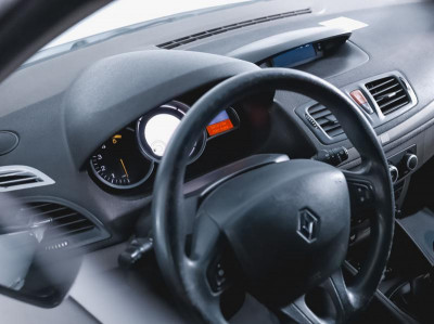 Renault Megane 1.5 dCi MT (85 л. с.)