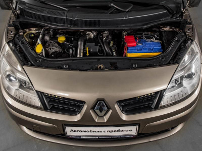 Renault Megane 1.5 dCi MT (106 л. с.)