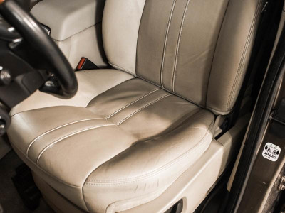 Land Rover Discovery 3.0 TD AT (245 л. с.)